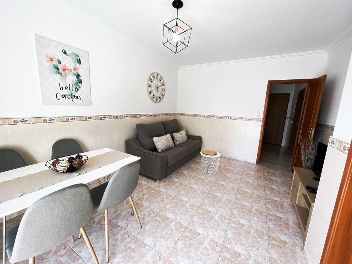 Roja Sol Apartment *